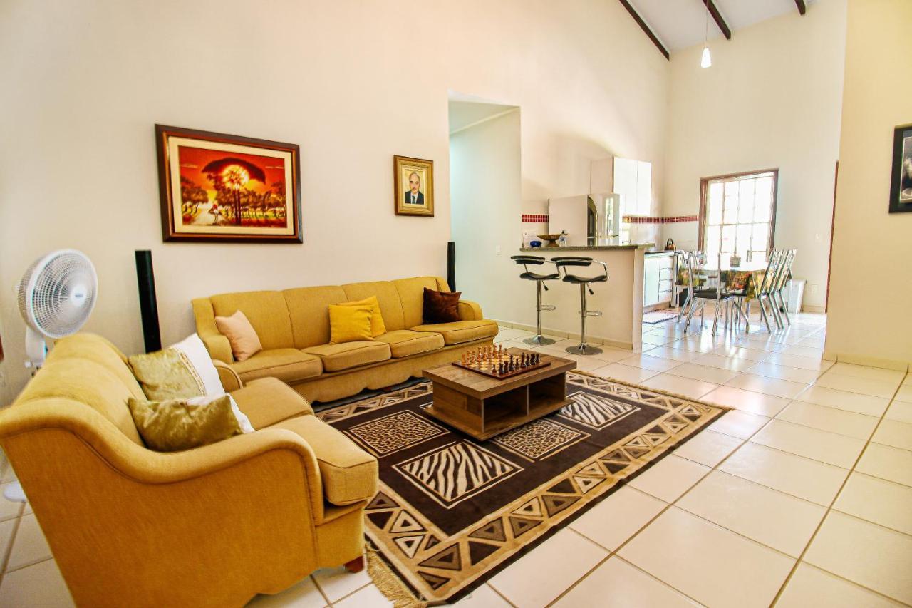 Casa Del Rey - Cond. Fechado Centro Villa Pirenópolis Kültér fotó